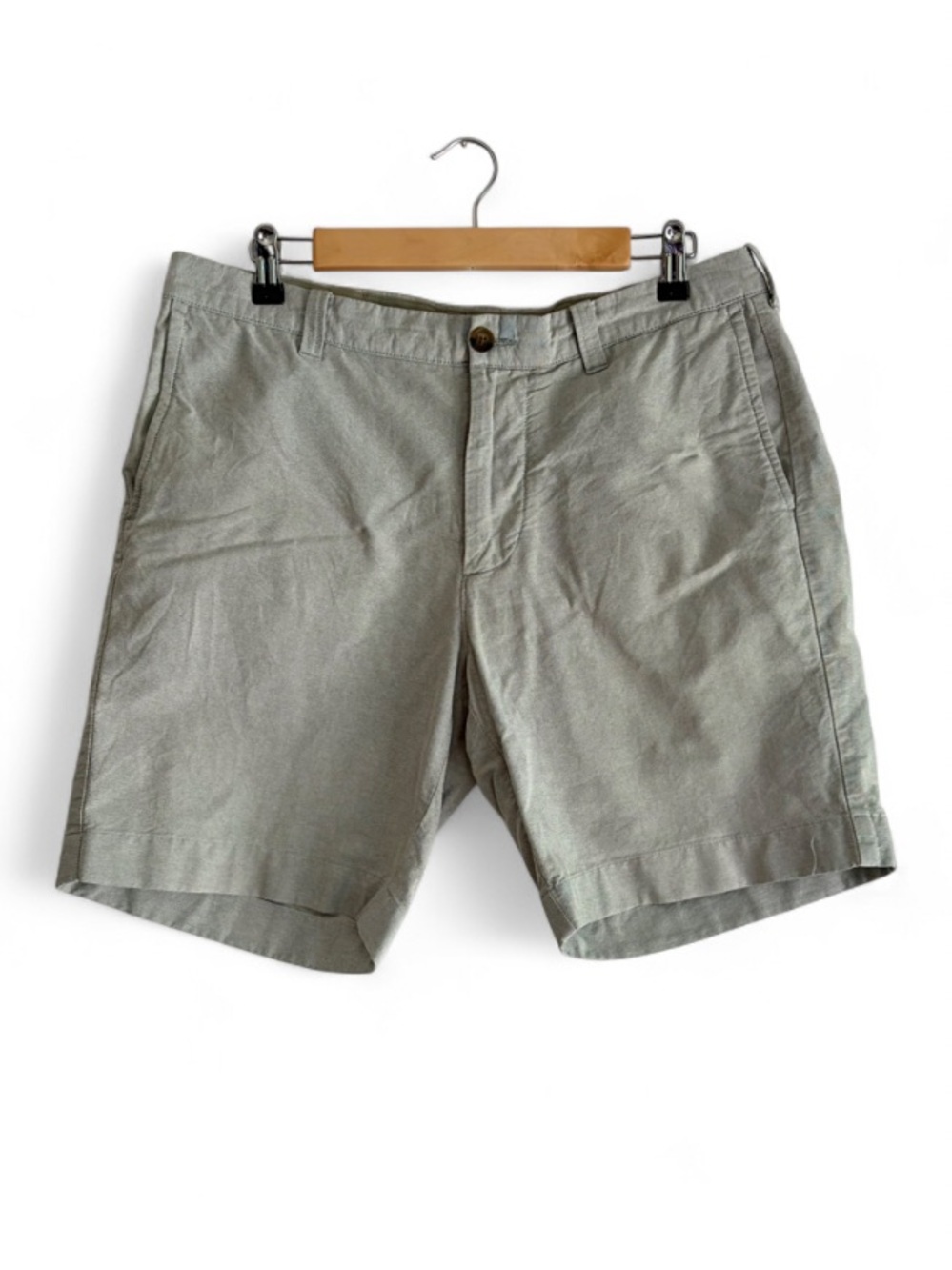 J. Crew Men's Gramercy 100% Cotton Beige Shorts Size 33